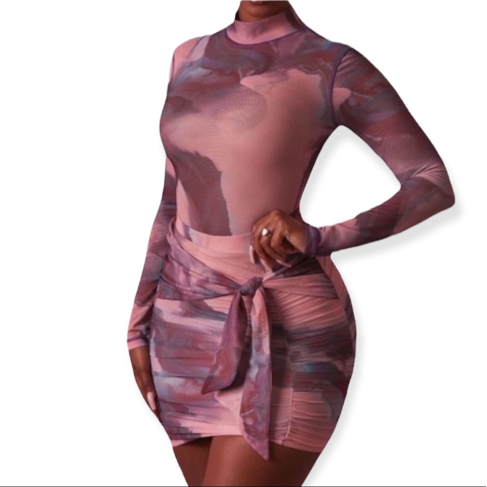 Oh Polly 2 piece set, Bodysuit & Skirt